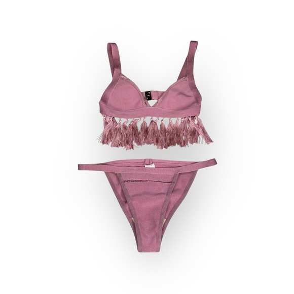 Missguided ꧁ Crochet Cut Out Knit Fringe 2 Piece Bikini Set ꧂ Pastel Purple ꧁ 2 - Picture 4 of 16